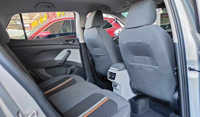 
								AED 630 P.M | 2023 Skoda Kushaq Ambition | Under Skoda Warranty and Service Contract | GCC | full									