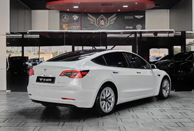 AED 1,000 P.M | 2021 Tesla Model 3 Long Range Dual Motor | Under Tesla Warranty | GCC |