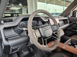 
										AED 3,350 P.M | 2022 Land Rover Defender HSE P400 | Under Land Rover Warranty | GCC | full									