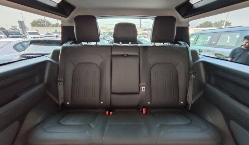 
								AED 3,350 P.M | 2022 Land Rover Defender HSE P400 | Under Land Rover Warranty | GCC | full									