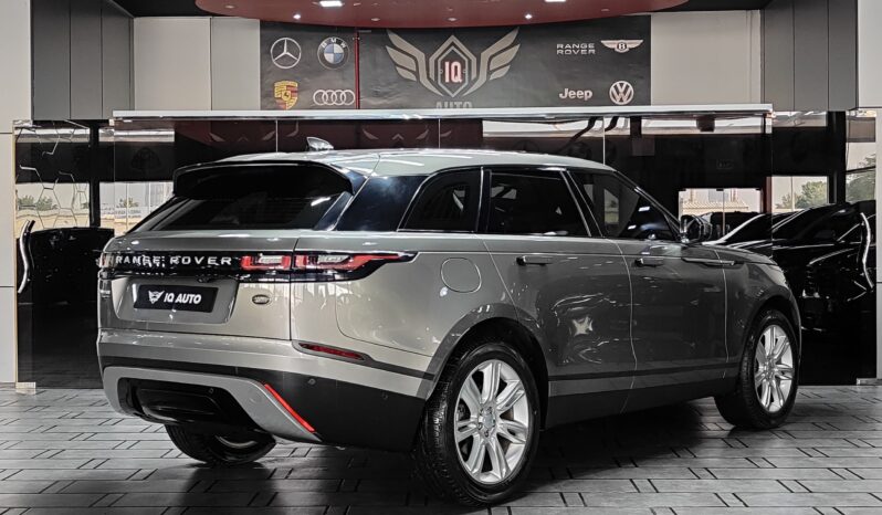 
								AED 1,700 P.M | 2018 Range Rover Velar P380 SE | Under Warranty | GCC | full									