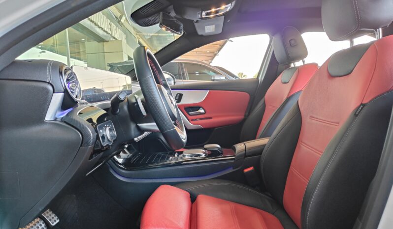 
								AED 1,200 P.M | 2020 Mercedes-Benz A250 AMG | Under Warranty | GCC | full									