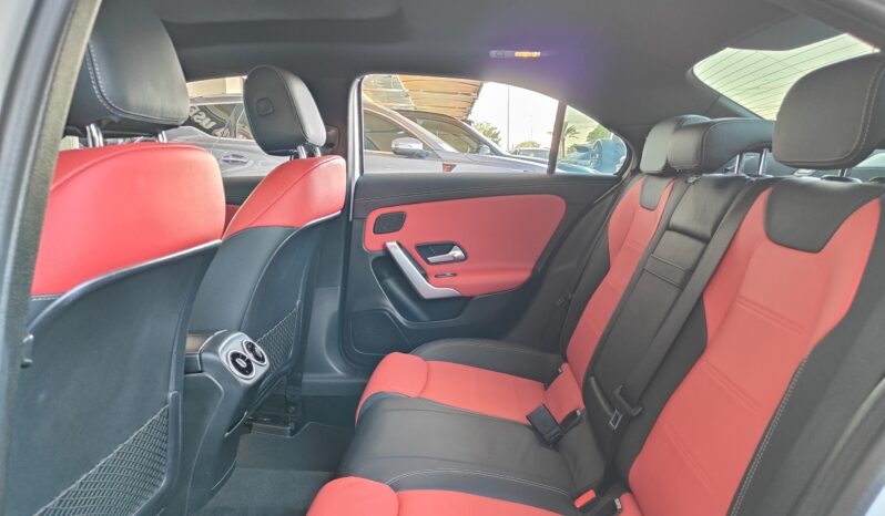 
								AED 1,200 P.M | 2020 Mercedes-Benz A250 AMG | Under Warranty | GCC | full									