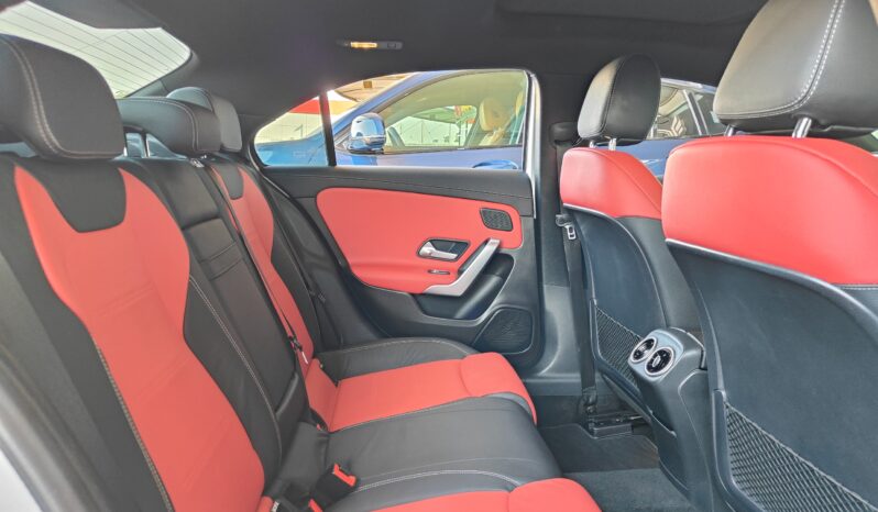 
								AED 1,200 P.M | 2020 Mercedes-Benz A250 AMG | Under Warranty | GCC | full									