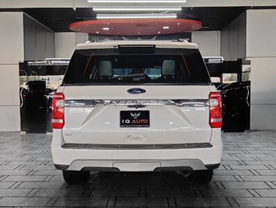 AED 1,250 P.M | 2018 Ford Expedition XLT | Under Warranty | GCC |