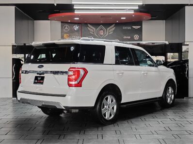 AED 1,250 P.M | 2018 Ford Expedition XLT | Under Warranty | GCC |