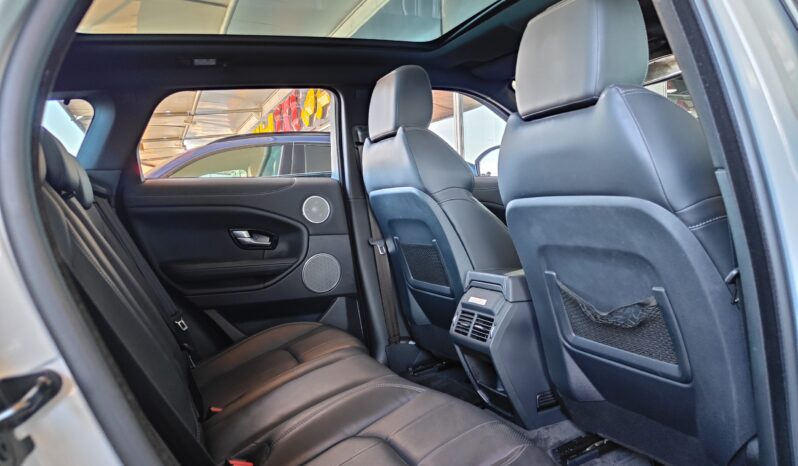 
								AED 1,350 P.M | 2019 Land Rover Range Rover Evoque Landmark Edition | Under Warranty | GCC | full									