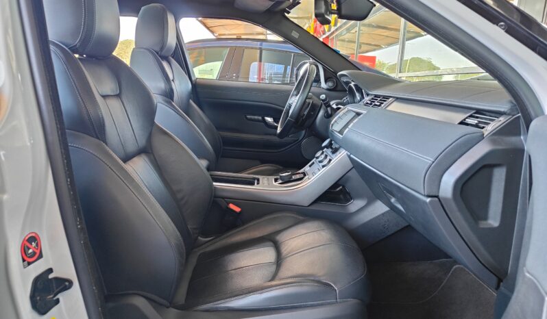 
								AED 1,350 P.M | 2019 Land Rover Range Rover Evoque Landmark Edition | Under Warranty | GCC | full									