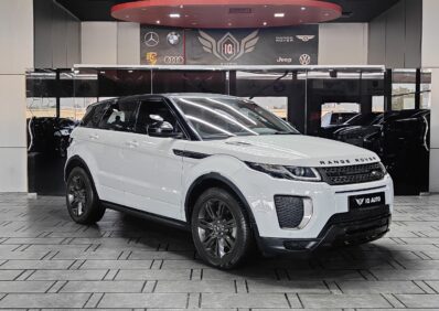 AED 1,350 P.M | 2019 Land Rover Range Rover Evoque Landmark Edition | Under Warranty | GCC |