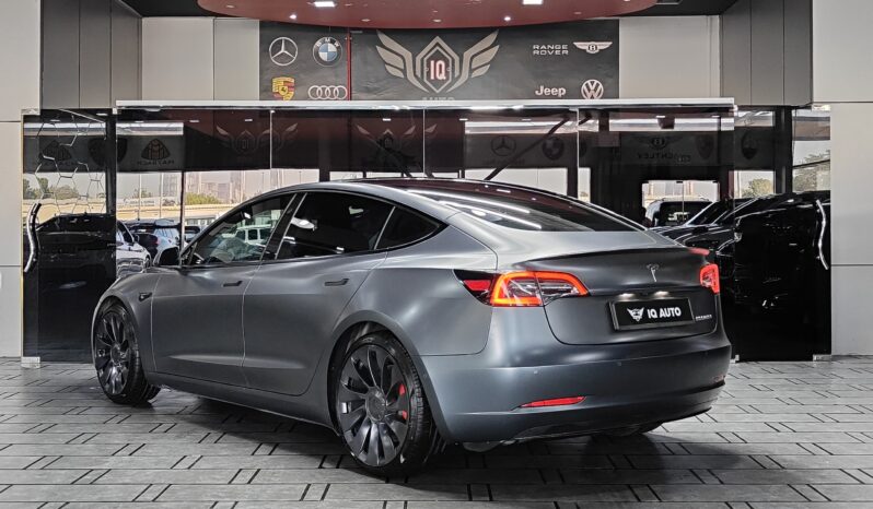 
								AED 1,250 P.M | 2022 Tesla Model 3 Dual Motor Performance | Under Tesla Warranty | GCC | full									
