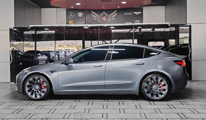 
								AED 1,250 P.M | 2022 Tesla Model 3 Dual Motor Performance | Under Tesla Warranty | GCC | full									