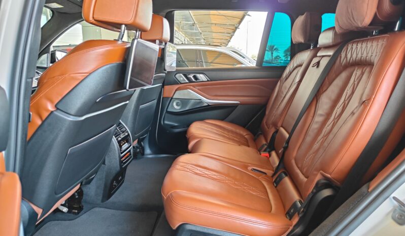 
								AED 2,750 P.M | 2021 BMW X7 M50i M Sport | Under Warranty | GCC | full									