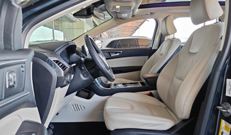 
								AED 1,450 P.M | 2022 Ford Edge Titanium AWD | Under Ford Warranty | GCC | full									