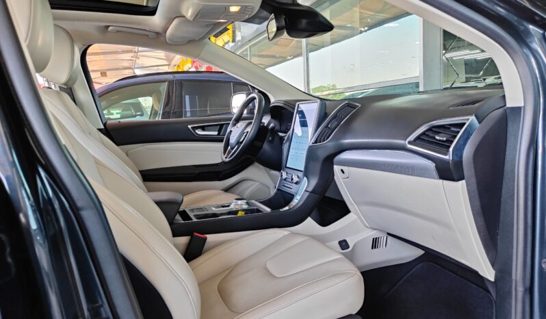 
								AED 1,450 P.M | 2022 Ford Edge Titanium AWD | Under Ford Warranty | GCC | full									