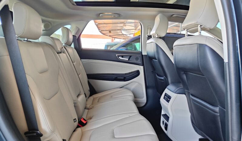 
								AED 1,450 P.M | 2022 Ford Edge Titanium AWD | Under Ford Warranty | GCC | full									