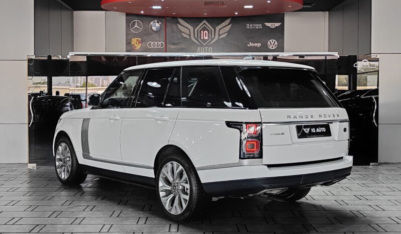 
								AED 2,050 P.M | 2019 Range Rover Vogue | Under Warranty | GCC | full									