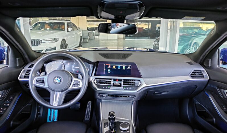 
								AED 2,050 P.M | 2021 BMW 330i M Sport | Under Warranty | GCC | full									