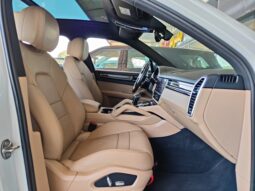 
										AED 2,450 P.M | 2018 Porsche Cayenne | Under Warranty | GCC | full									