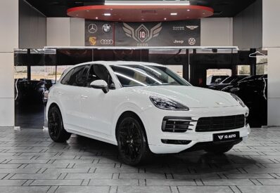 AED 2,450 P.M | 2018 Porsche Cayenne | Under Warranty | GCC |
