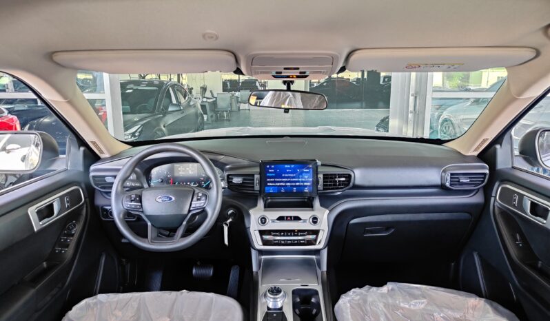 
								AED 1,600 P.M | 2023 Ford Explorer Base 4WD | Under Ford Warranty and Service Contract | GCC | full									