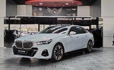 AED 3,000 P.M | 2024 BMW 520i M Sport Titanium | Under BMW Warranty and Service Contract | GCC |