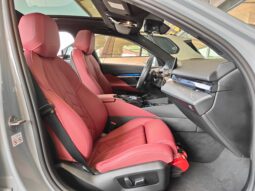 
										AED 3,000 P.M | 2024 BMW 520i M Sport Titanium | Under BMW Warranty and Service Contract | GCC | full									