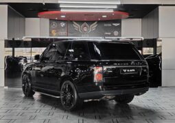 
										AED 2,480 P.M | 2018 Range Rover Vogue HSE | Under Warranty | GCC | full									