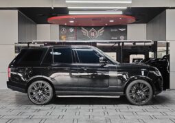 
										AED 2,480 P.M | 2018 Range Rover Vogue HSE | Under Warranty | GCC | full									