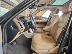 
										AED 2,480 P.M | 2018 Range Rover Vogue HSE | Under Warranty | GCC | full									