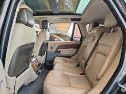 
										AED 2,480 P.M | 2018 Range Rover Vogue HSE | Under Warranty | GCC | full									