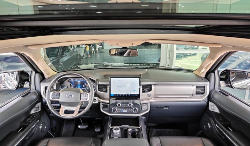 
								AED 1,945 P.M | 2022 Ford Expedition XLT Full Option | Under Ford Warranty and Service Contract | full									