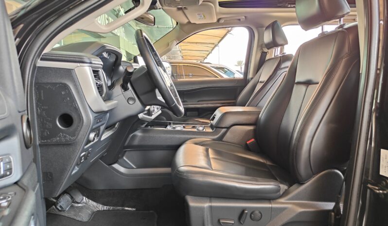 
								AED 1,945 P.M | 2022 Ford Expedition XLT Full Option | Under Ford Warranty and Service Contract | full									