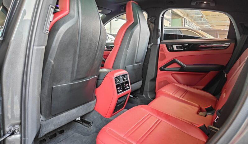 
								AED 3,120 P.M | 2021 Porsche Cayenne Coupe | Under Warranty | GCC | full									