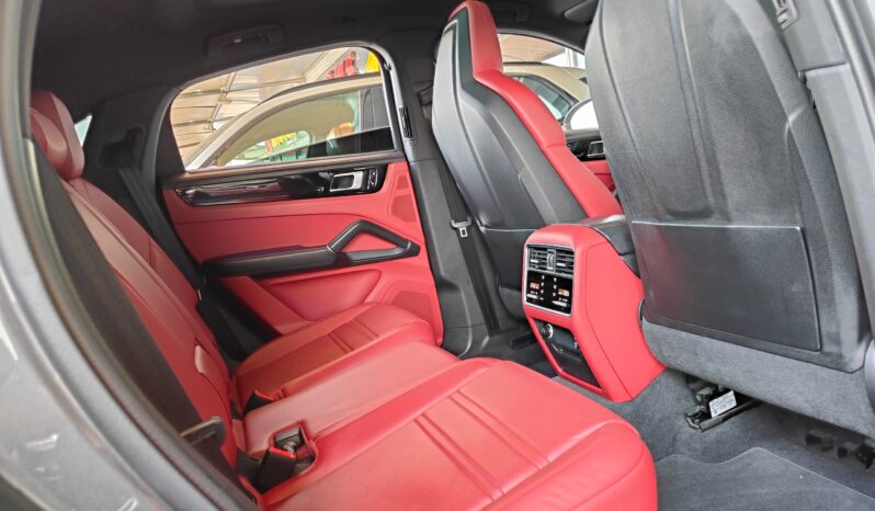 
								AED 3,120 P.M | 2021 Porsche Cayenne Coupe | Under Warranty | GCC | full									