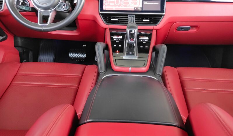 
								AED 3,120 P.M | 2021 Porsche Cayenne Coupe | Under Warranty | GCC | full									