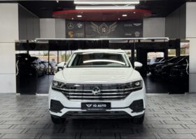 AED 1,145 P.M | 2020 Volkswagen Touareg Comfortline | Under Warranty | GCC |