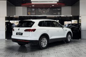 AED 1,145 P.M | 2020 Volkswagen Touareg Comfortline | Under Warranty | GCC |