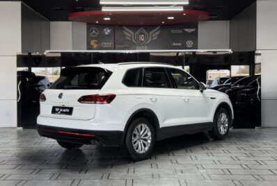 AED 1,145 P.M | 2020 Volkswagen Touareg Comfortline | Under Warranty | GCC |