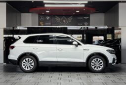 
										AED 1,145 P.M | 2020 Volkswagen Touareg Comfortline | Under Warranty | GCC | full									