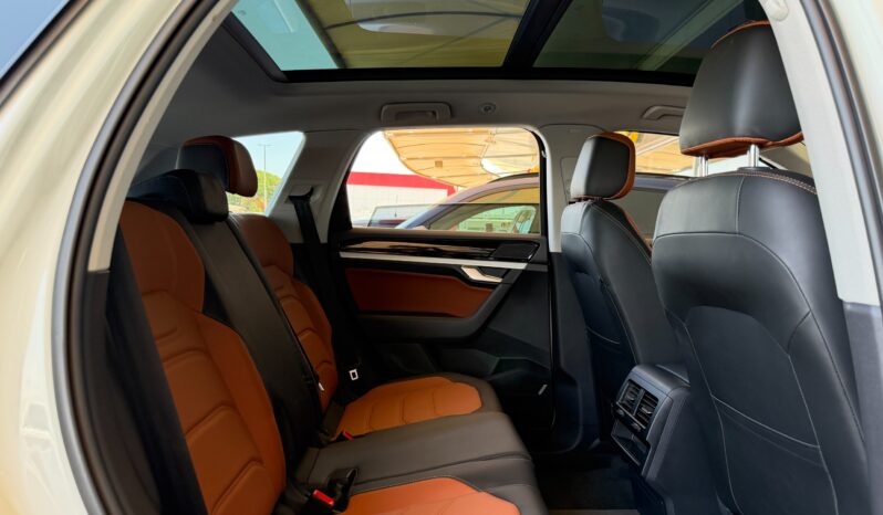 
								AED 1,145 P.M | 2020 Volkswagen Touareg Comfortline | Under Warranty | GCC | full									