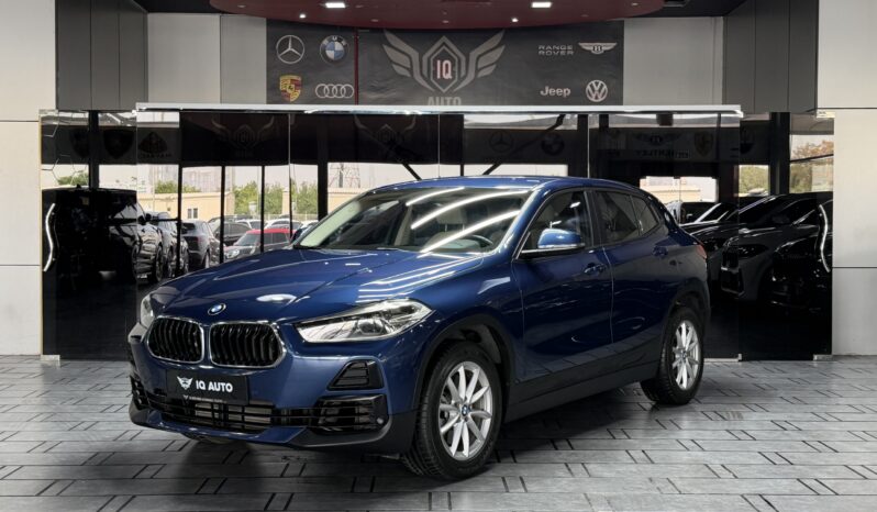
								AED 840 P.M | 2022 BMW X2 sDrive20i | Under BMW Warranty | GCC | full									