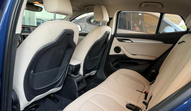 
								AED 840 P.M | 2022 BMW X2 sDrive20i | Under BMW Warranty | GCC | full									