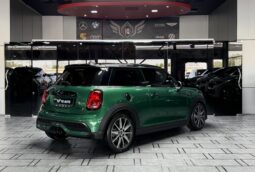 
										AED 1,040 P.M | 2023 Mini Cooper S | Under MINI Warranty and Service Contract | GCC | full									