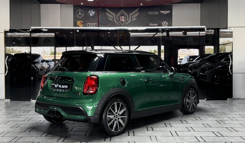 
								AED 1,040 P.M | 2023 Mini Cooper S | Under MINI Warranty and Service Contract | GCC | full									