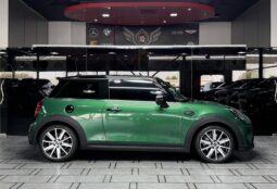 
										AED 1,040 P.M | 2023 Mini Cooper S | Under MINI Warranty and Service Contract | GCC | full									