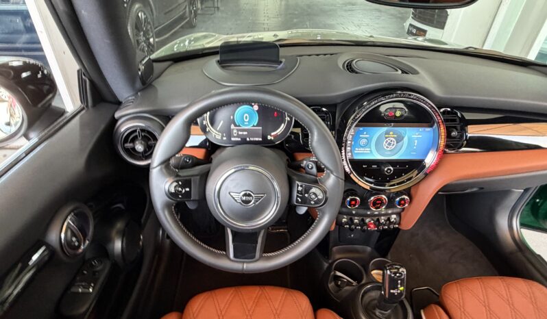 
								AED 1,040 P.M | 2023 Mini Cooper S | Under MINI Warranty and Service Contract | GCC | full									
