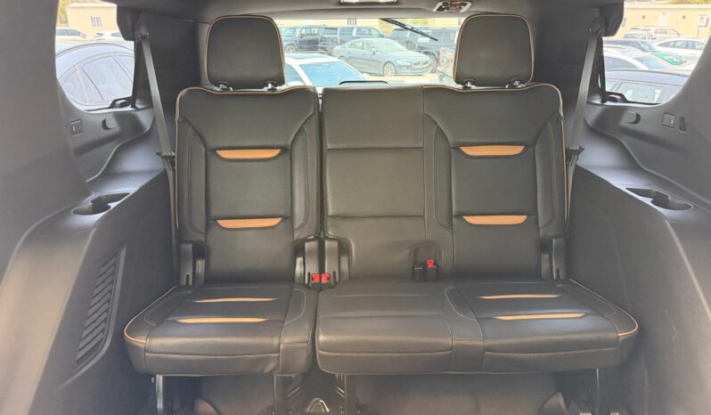 
								AED 2,345 P.M | 2023 GMC Yukon AT4 | Under Warranty | GCC | full									