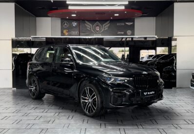 AED 2,440 P.M | 2023 BMW X5 xDrive40i M Sport | Under BMW Warranty | GCC |