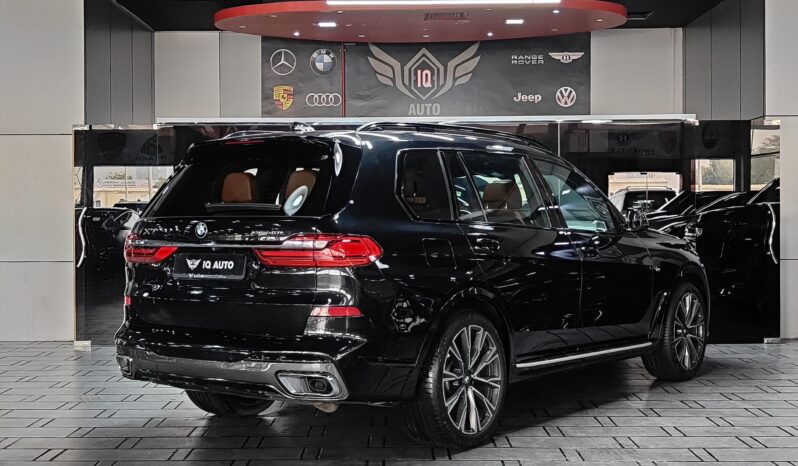 
								AED 2,015 P.M | 2019 BMW X7 xDrive40i M Sport | Under Warranty and BMW Service Contract | GCC | full									