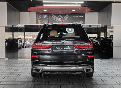 AED 2,015 P.M | 2019 BMW X7 xDrive40i M Sport | Under Warranty and BMW Service Contract | GCC |